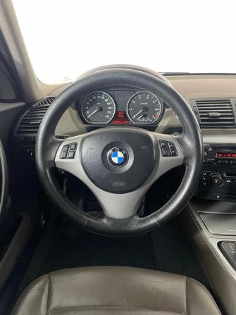 BMW 1 серии I (E81/E82/E87/E88) с пробегом 2005 года, цена 700 000 рублей, 252570 км, хэтчбек, Автокод Объявления