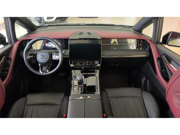 GAC M8 с пробегом 2024 года, цена 4 630 000 рублей, 16078 км, минивэн, Автокод Объявления
