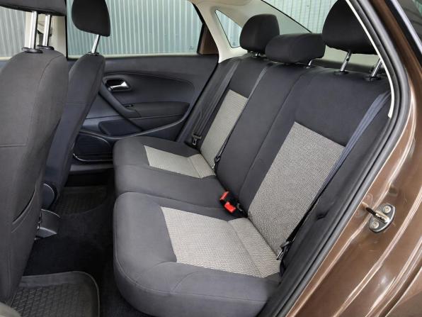 Volkswagen Polo V с пробегом 2014 года, цена 887 000 рублей, 109360 км, седан, Автокод Объявления