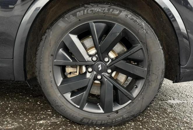 Li Auto (Lixiang) L7 I с пробегом 2024 года, цена 6 100 000 рублей, 65375 км, внедорожник, Автокод Объявления