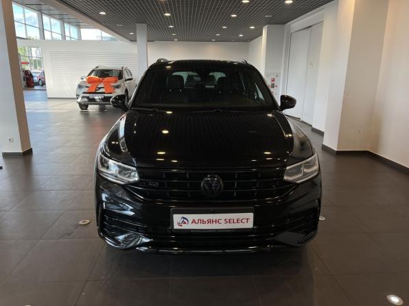 Volkswagen Tiguan II Рестайлинг с пробегом 2021 года, цена 3 080 000 рублей, 141957 км, внедорожник, Автокод Объявления