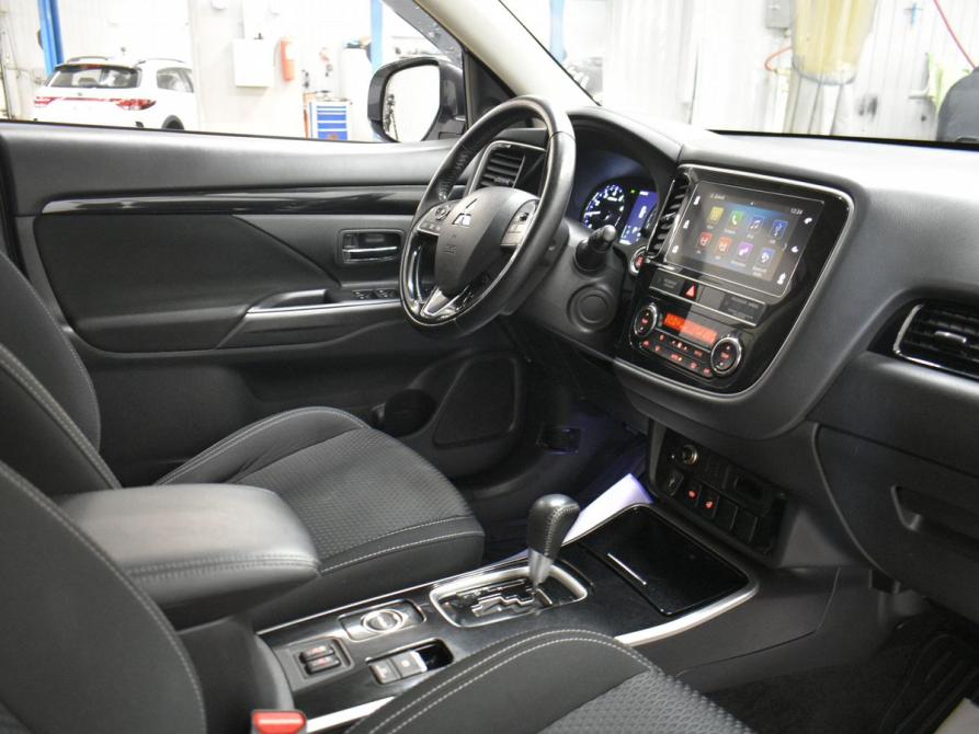 Mitsubishi Outlander III Рестайлинг 3 Мурманск  - изображение 19