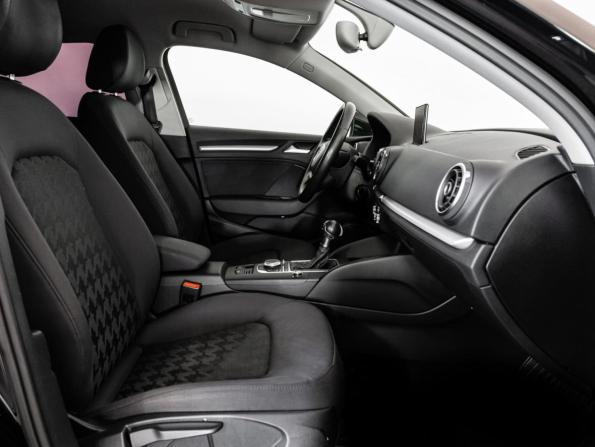 Audi A3 III (8V) с пробегом 2015 года, цена 1 399 000 рублей, 152468 км, седан, Автокод Объявления