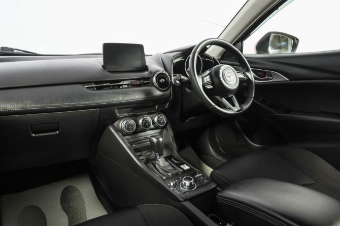 Mazda CX-3 I Рестайлинг с пробегом 2021 года, цена 1 899 000 рублей, 86000 км, внедорожник, Автокод Объявления