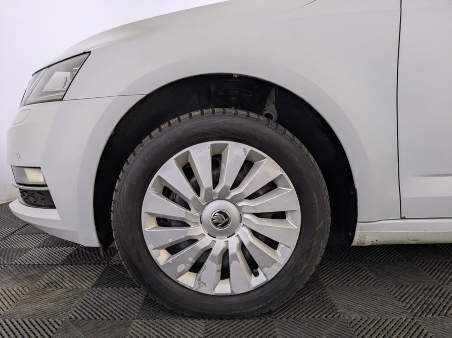 Skoda Octavia III (A7) Рестайлинг Москва  - изображение 13