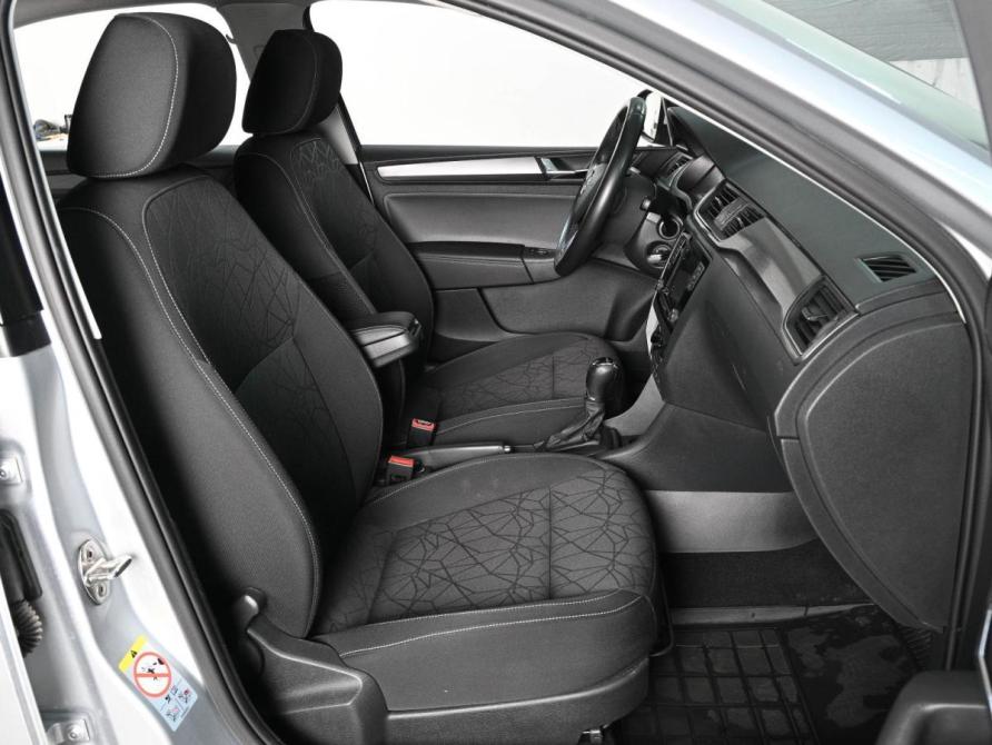 Skoda Rapid I Рестайлинг Ростов-на-Дону  - изображение 8