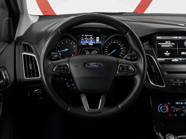 Ford Focus III Рестайлинг с пробегом 2016 года, цена 1 450 000 рублей, 70444 км, универсал, Автокод Объявления