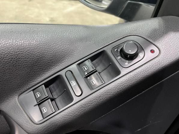 Volkswagen Tiguan I Рестайлинг с пробегом 2014 года, цена 1 130 000 рублей, 276030 км, внедорожник, Автокод Объявления