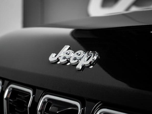 Jeep Grand Cherokee V (WL) с пробегом 2022 года, цена 7 900 000 рублей, 144 км, внедорожник, Автокод Объявления