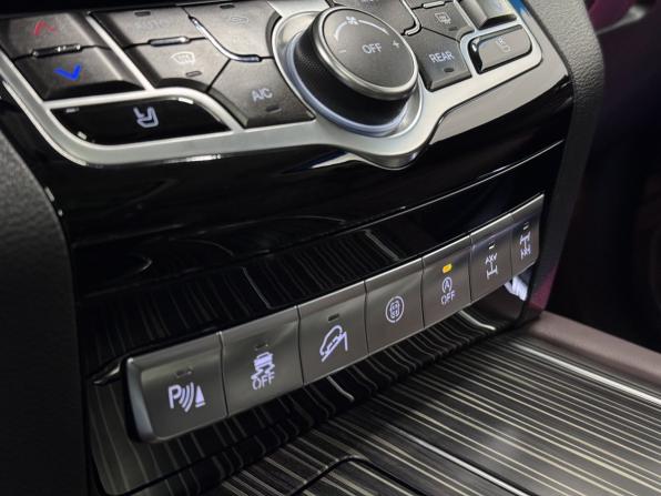 Haval H9 I Рестайлинг с пробегом 2023 года, цена 3 620 000 рублей, 36413 км, внедорожник, Автокод Объявления