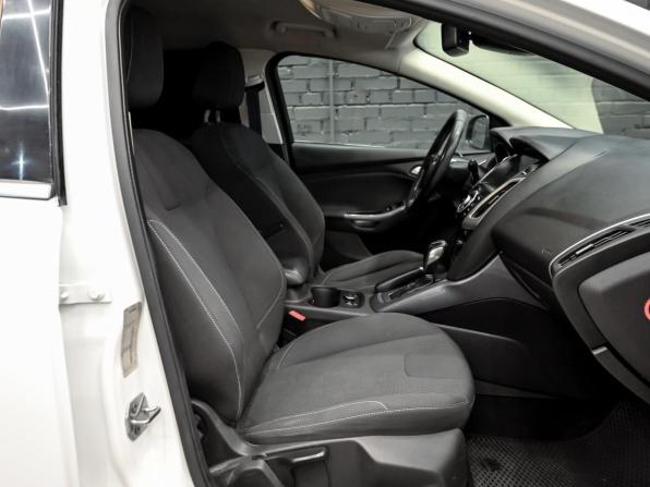 Ford Focus III с пробегом 2014 года, цена 930 000 рублей, 174733 км, хэтчбек, Автокод Объявления