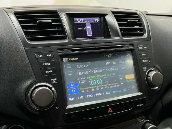 Toyota Highlander II (XU40) Рестайлинг с пробегом 2011 года, цена 1 999 000 рублей, 218847 км, внедорожник, Автокод Объявления