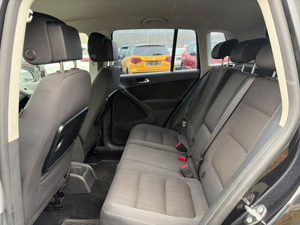 Volkswagen Tiguan I Рестайлинг с пробегом 2011 года, цена 755 000 рублей, 287000 км, внедорожник, Автокод Объявления
