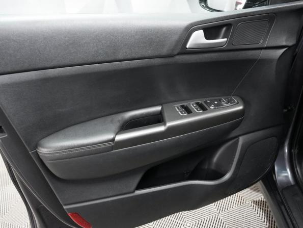 Kia Sportage IV с пробегом 2016 года, цена 1 773 000 рублей, 139671 км, внедорожник, Автокод Объявления