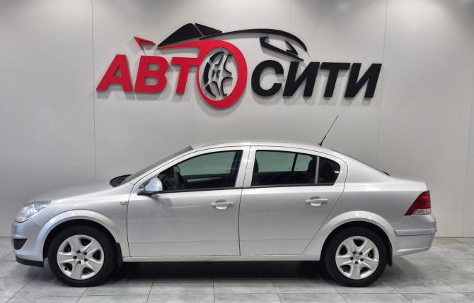 Opel Astra H Рестайлинг с пробегом 2012 года, цена 653 000 рублей, 241364 км, седан, Автокод Объявления
