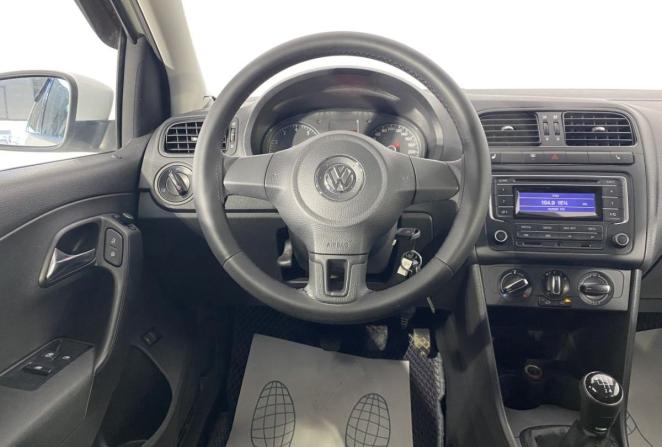Volkswagen Polo V с пробегом 2014 года, цена 780 000 рублей, 154368 км, седан, Автокод Объявления