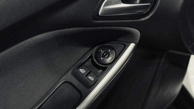Ford Focus III с пробегом 2012 года, цена 800 000 рублей, 248325 км, универсал, Автокод Объявления
