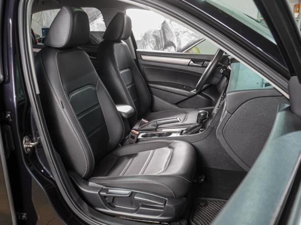 Volkswagen Passat B8 Рестайлинг с пробегом 2021 года, цена 1 999 000 рублей, 132239 км, седан, Автокод Объявления