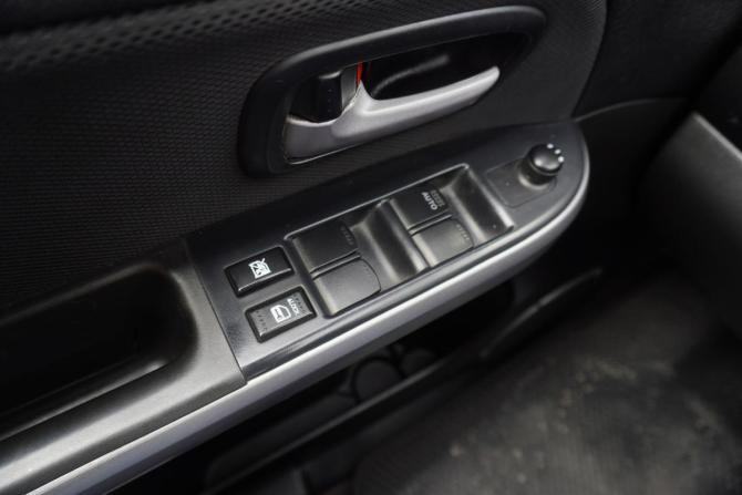 Suzuki Grand Vitara II Рестайлинг с пробегом 2011 года, цена 980 000 рублей, 247636 км, внедорожник, Автокод Объявления