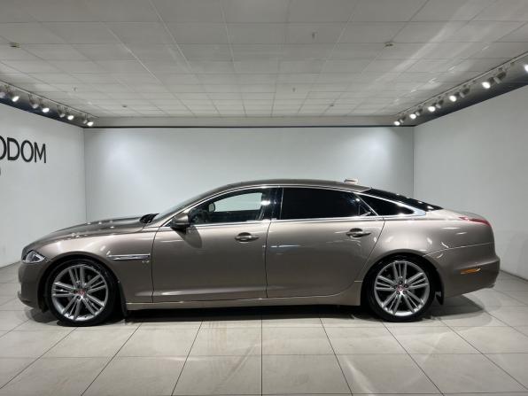 Jaguar XJ IV (X351) Рестайлинг с пробегом 2017 года, цена 2 390 000 рублей, 163428 км, седан, Автокод Объявления