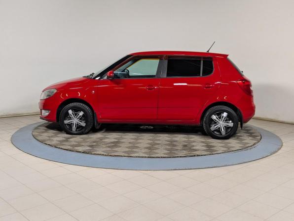 Skoda Fabia II Рестайлинг с пробегом 2012 года, цена 499 900 рублей, 217450 км, хэтчбек, Автокод Объявления