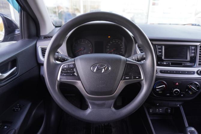 Hyundai Solaris II с пробегом 2018 года, цена 1 199 000 рублей, 109204 км, седан, Автокод Объявления