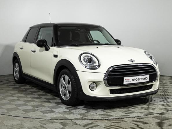 Mini Hatch III (F55/F56) с пробегом 2016 года, цена 1 549 000 рублей, 85818 км, хэтчбек, Автокод Объявления