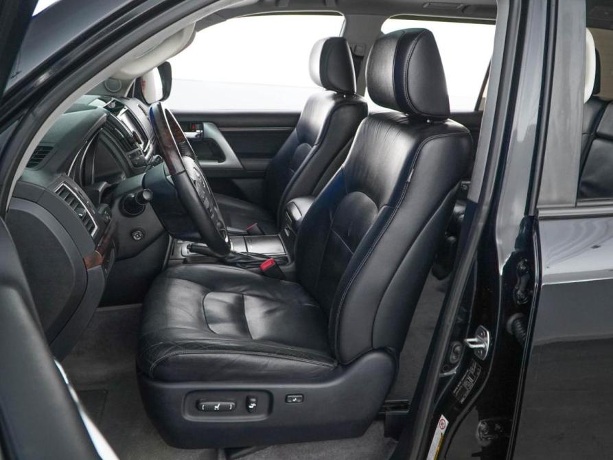 Toyota Land Cruiser 200 Series Рестайлинг 1 Москва  - изображение 10
