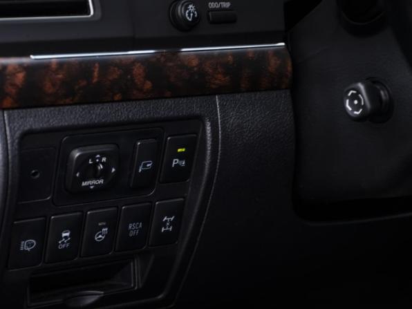 Toyota Land Cruiser 200 Series Рестайлинг 1 с пробегом 2014 года, цена 3 550 000 рублей, 294000 км, внедорожник, Автокод Объявления