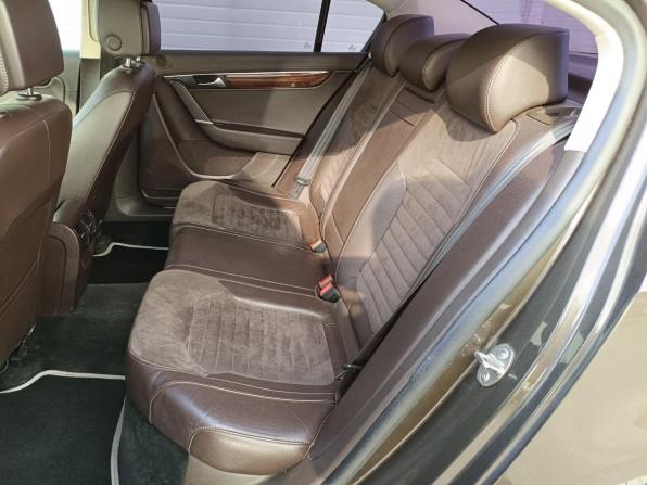 Volkswagen Passat B7 с пробегом 2012 года, цена 969 000 рублей, 183752 км, седан, Автокод Объявления