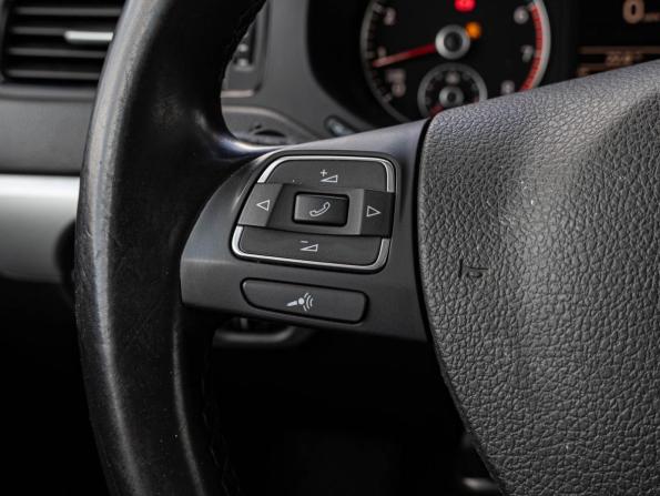 Volkswagen Jetta VI с пробегом 2012 года, цена 980 000 рублей, 151154 км, седан, Автокод Объявления