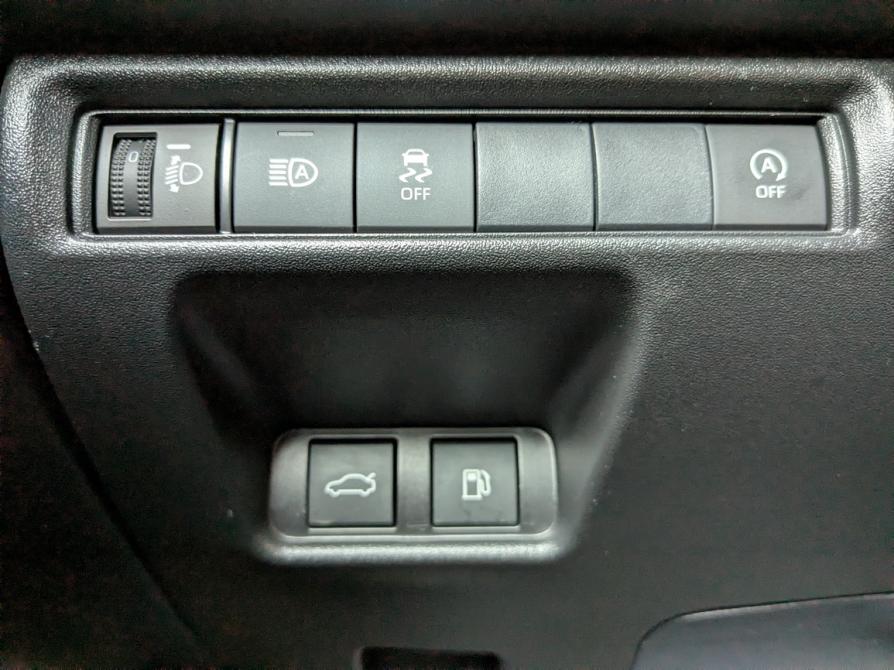 Toyota Camry IX (XV80) China Market Москва  - изображение 8