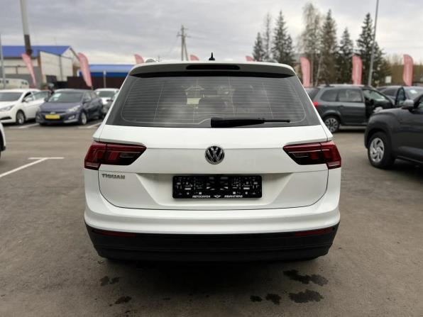 Volkswagen Tiguan II с пробегом 2019 года, цена 2 650 000 рублей, 41695 км, внедорожник, Автокод Объявления