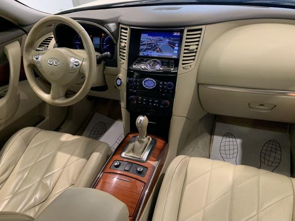 Infiniti QX70 с пробегом 2015 года, цена 1 799 000 рублей, 117502 км, внедорожник, Автокод Объявления