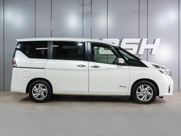 Nissan Serena V (C27) с пробегом 2016 года, цена 1 749 000 рублей, 163208 км, минивэн, Автокод Объявления