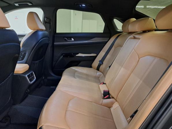 Kia K5 III с пробегом 2020 года, цена 2 395 000 рублей, 72788 км, седан, Автокод Объявления
