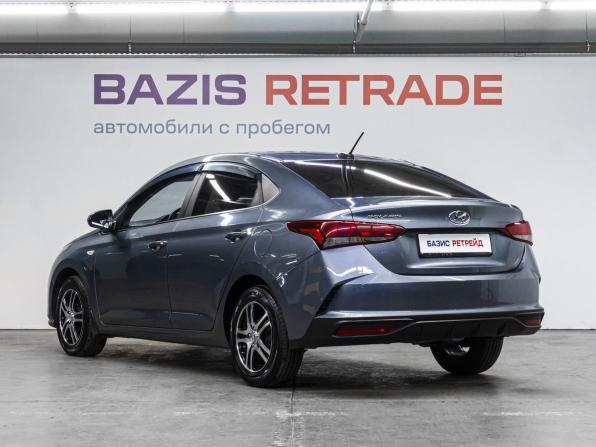 Hyundai Solaris II Рестайлинг с пробегом 2021 года, цена 1 690 000 рублей, 54457 км, седан, Автокод Объявления