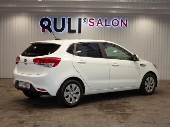 Kia Rio III Рестайлинг с пробегом 2017 года, цена 1 095 000 рублей, 102322 км, хэтчбек, Автокод Объявления