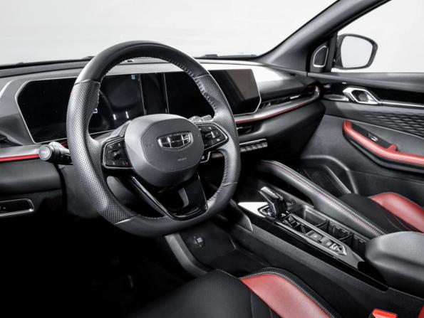 Geely Coolray I Рестайлинг с пробегом 2023 года, цена 2 299 000 рублей, 10000 км, внедорожник, Автокод Объявления