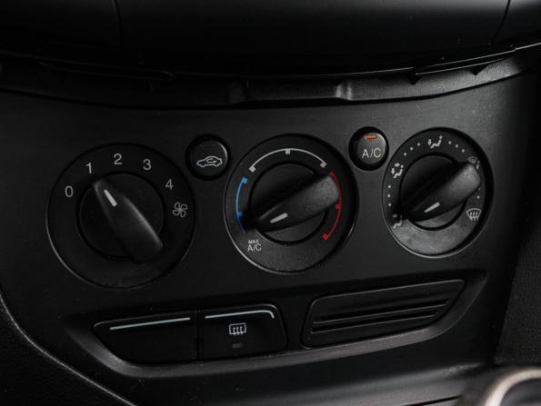 Ford Focus III с пробегом 2013 года, цена 800 000 рублей, 183692 км, хэтчбек, Автокод Объявления