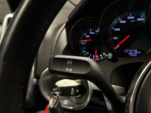 Porsche Cayenne II Рестайлинг (958) с пробегом 2015 года, цена 3 200 000 рублей, 177378 км, внедорожник, Автокод Объявления
