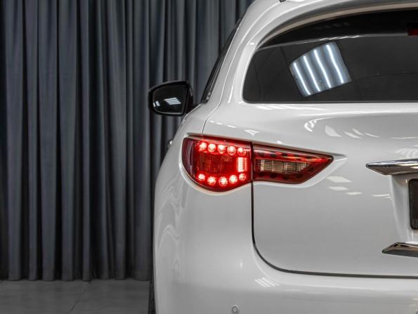 Infiniti QX70 с пробегом 2014 года, цена 2 499 000 рублей, 198699 км, внедорожник, Автокод Объявления