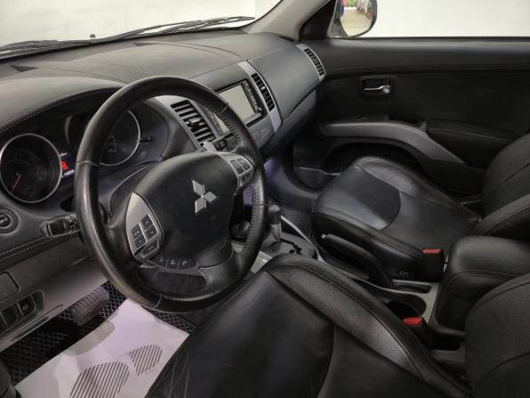 Mitsubishi Outlander II Рестайлинг с пробегом 2011 года, цена 1 250 000 рублей, 194950 км, внедорожник, Автокод Объявления