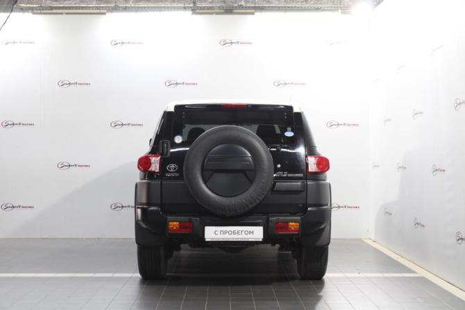Toyota FJ Cruiser с пробегом 2018 года, цена 4 700 000 рублей, 46728 км, внедорожник, Автокод Объявления