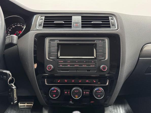 Volkswagen Jetta VI Рестайлинг с пробегом 2016 года, цена 1 149 000 рублей, 204541 км, седан, Автокод Объявления
