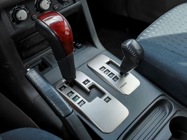 Mitsubishi Pajero III Рестайлинг с пробегом 2004 года, цена 1 099 000 рублей, 275800 км, внедорожник, Автокод Объявления