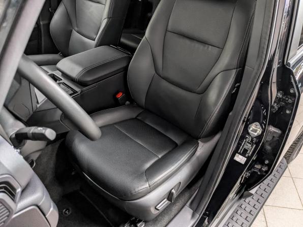 Toyota Land Cruiser Prado 250 Series с пробегом 2024 года, цена 7 850 000 рублей, 15721 км, внедорожник, Автокод Объявления