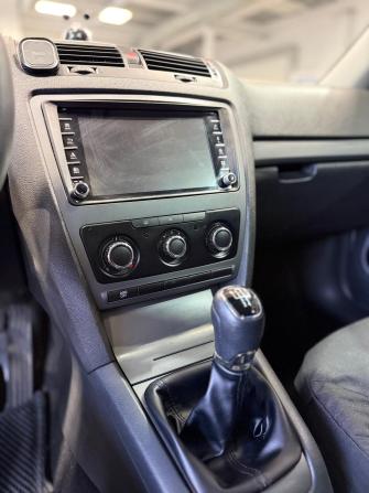 Skoda Octavia II (A5) Рестайлинг с пробегом 2012 года, цена 659 000 рублей, 419858 км, лифтбек, Автокод Объявления