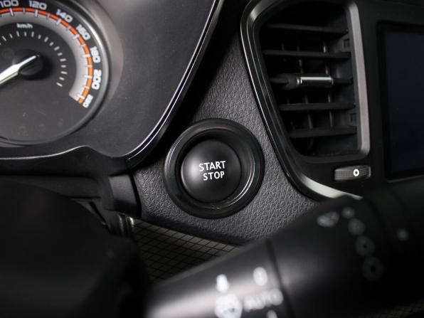 Lada (ВАЗ) Vesta I Рестайлинг (NG) с пробегом 2023 года, цена 1 280 000 рублей, 37230 км, седан, Автокод Объявления