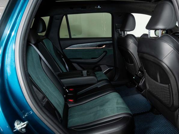 Geely Monjaro I с пробегом 2023 года, цена 3 298 000 рублей, 58000 км, внедорожник, Автокод Объявления